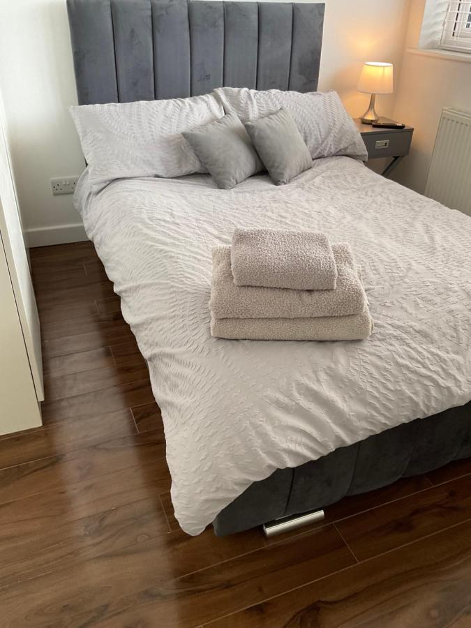 Self Contained Guest Flat Appartement Wick  Buitenkant foto